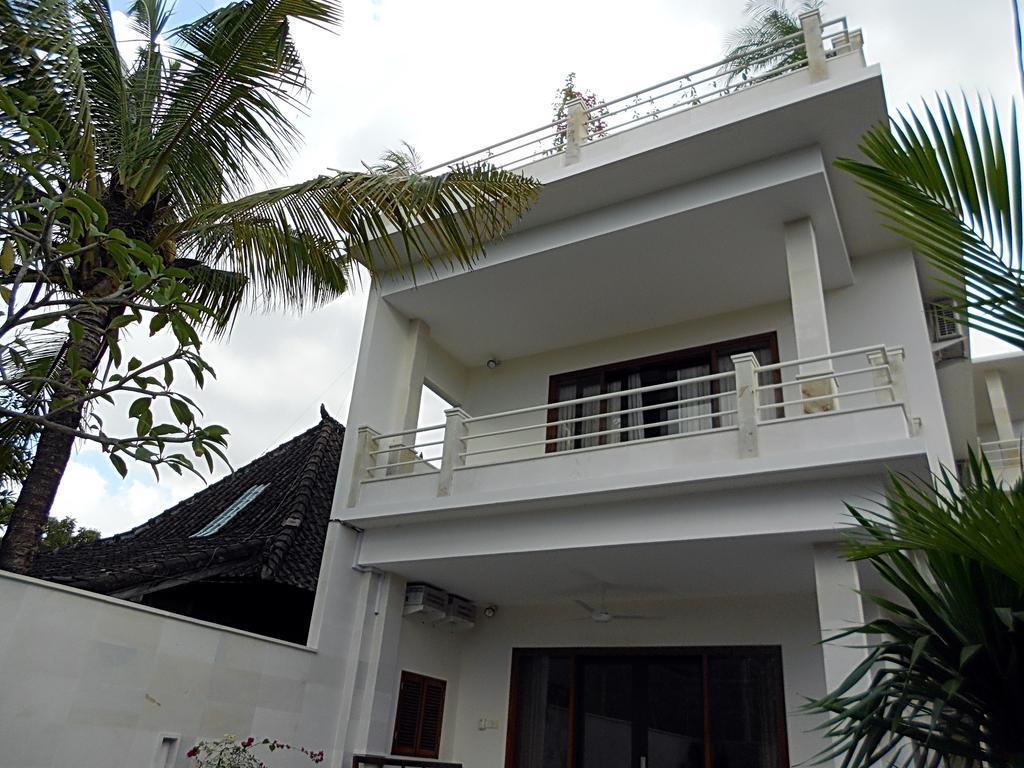 Bali Villas Arta Seminyak  Exterior photo